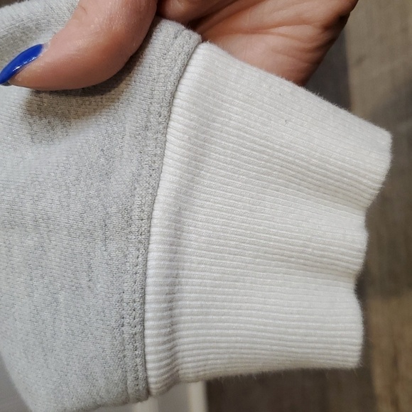 Wilt X Revolve Sweatshirt Medium - Picture 5 of 9